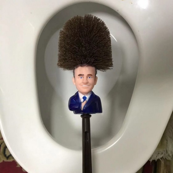 Original toilet brush emmanuel Macron humor